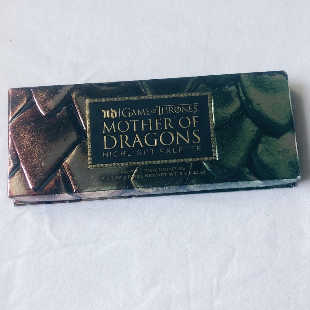 Urban Decay Game of Thrones Highlighter Palette